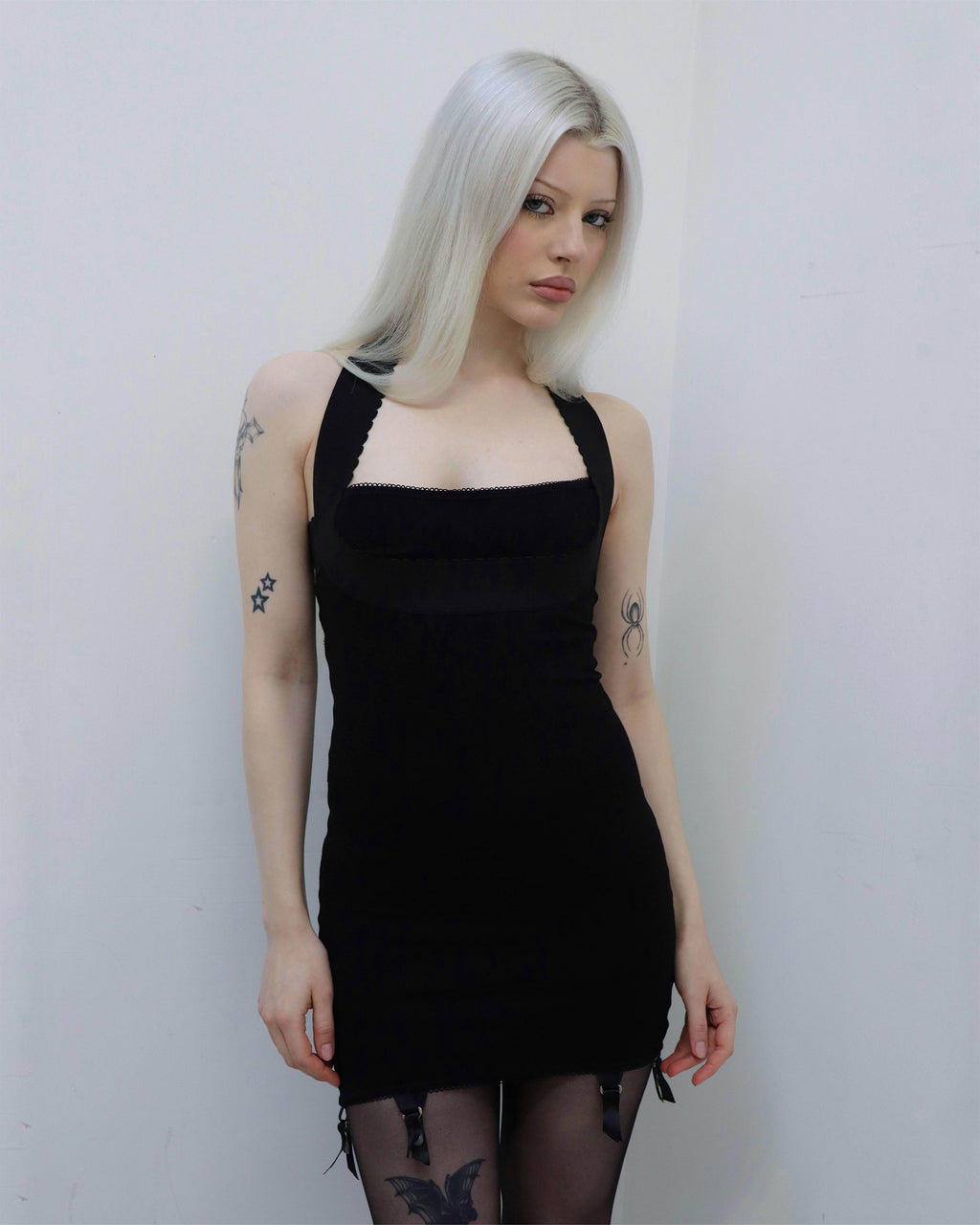 VEDETTE HALTER DRESS