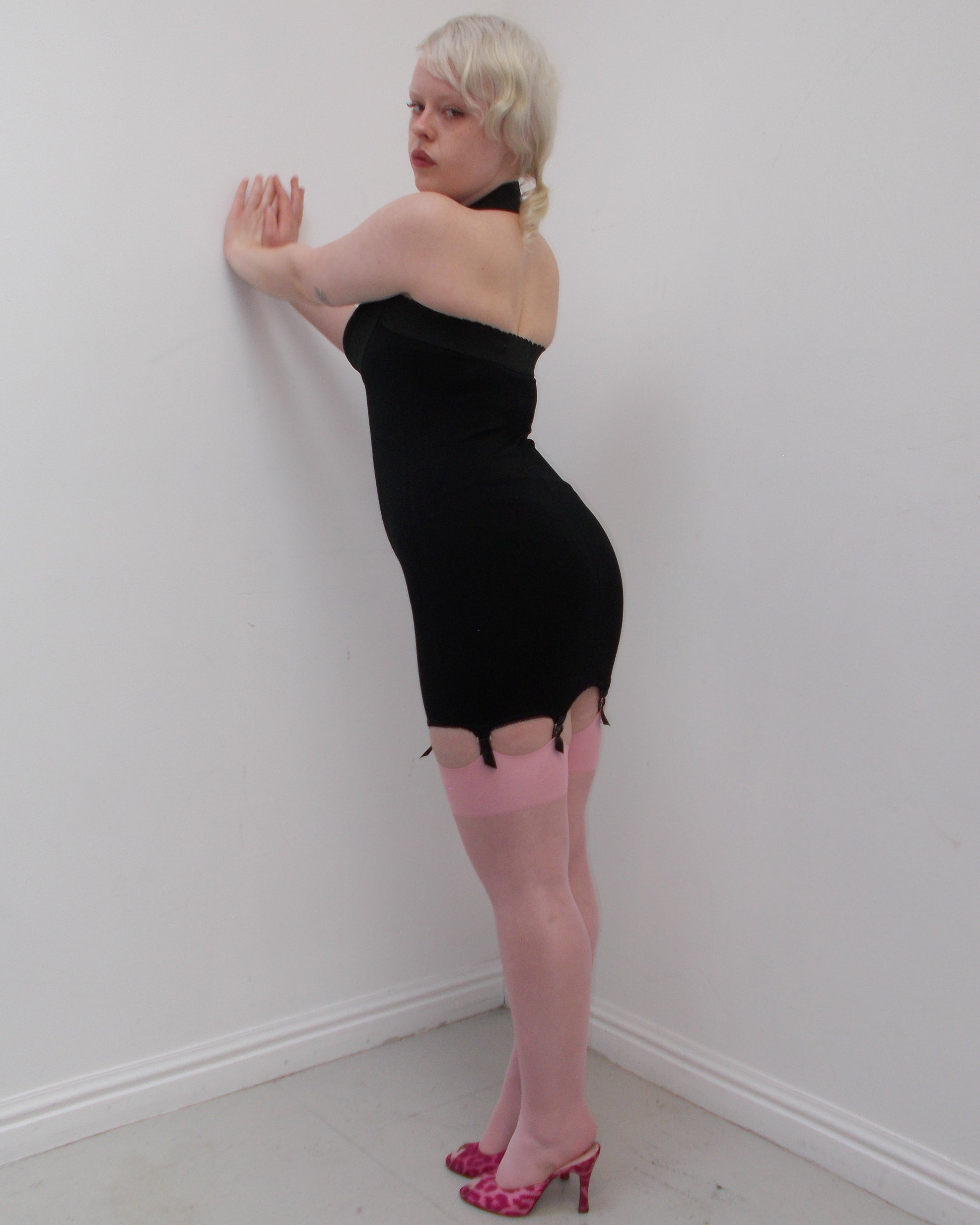 VEDETTE HALTER DRESS