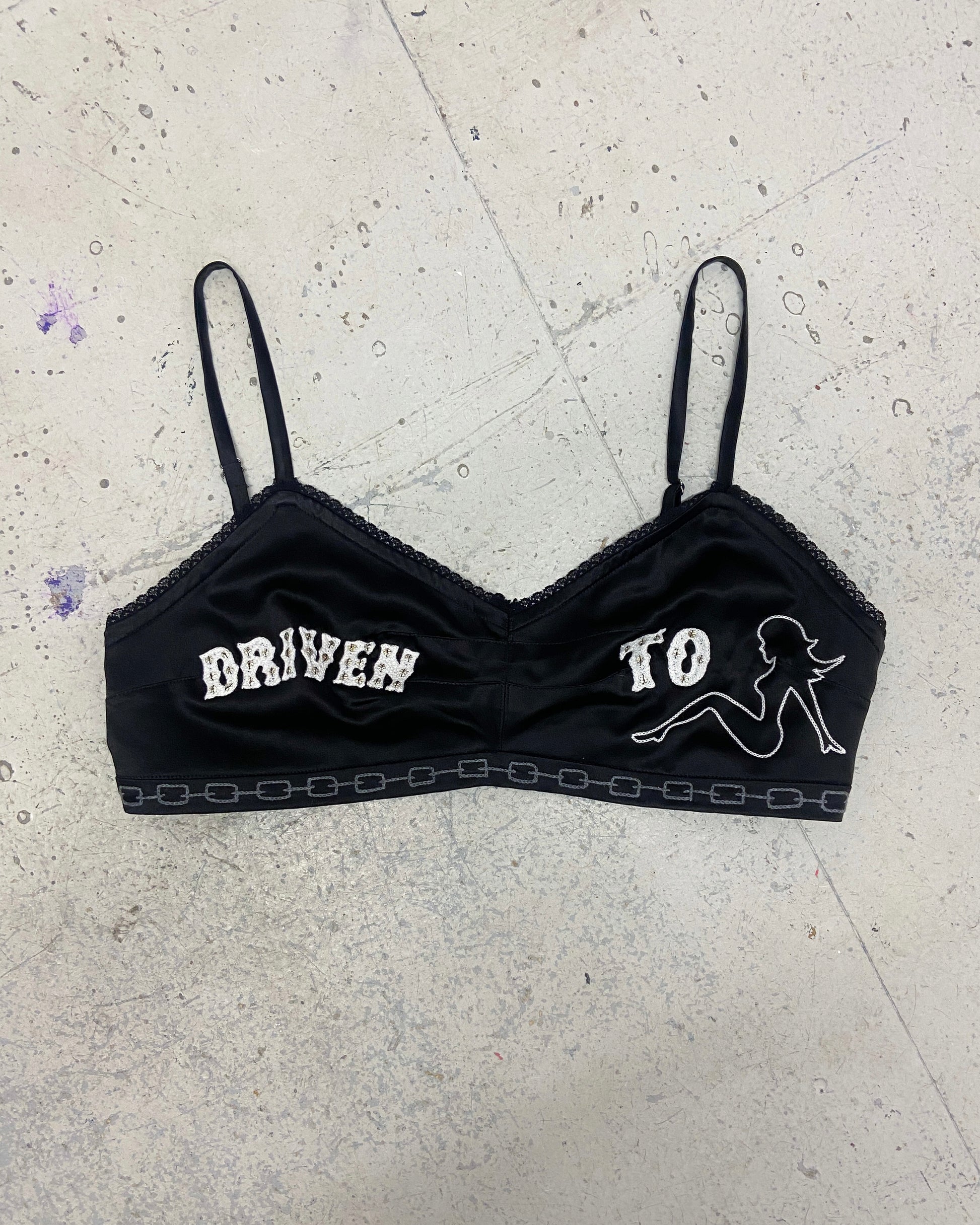 DRIVEN TO FANTASY SOUVENIR SILK LINGERIE SET