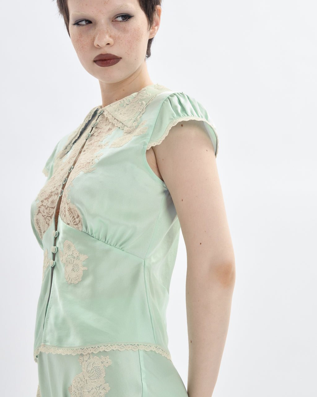 PALLOR BLOUSE