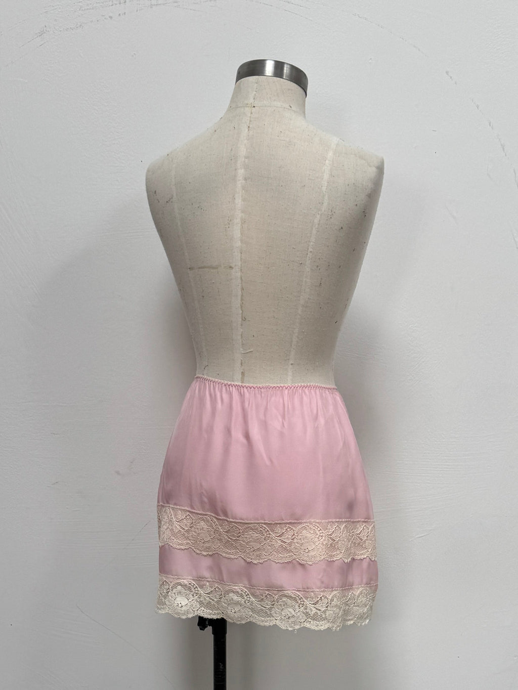 SAMPLE SALE - SILK AND LACE MINI SLIP SKIRT