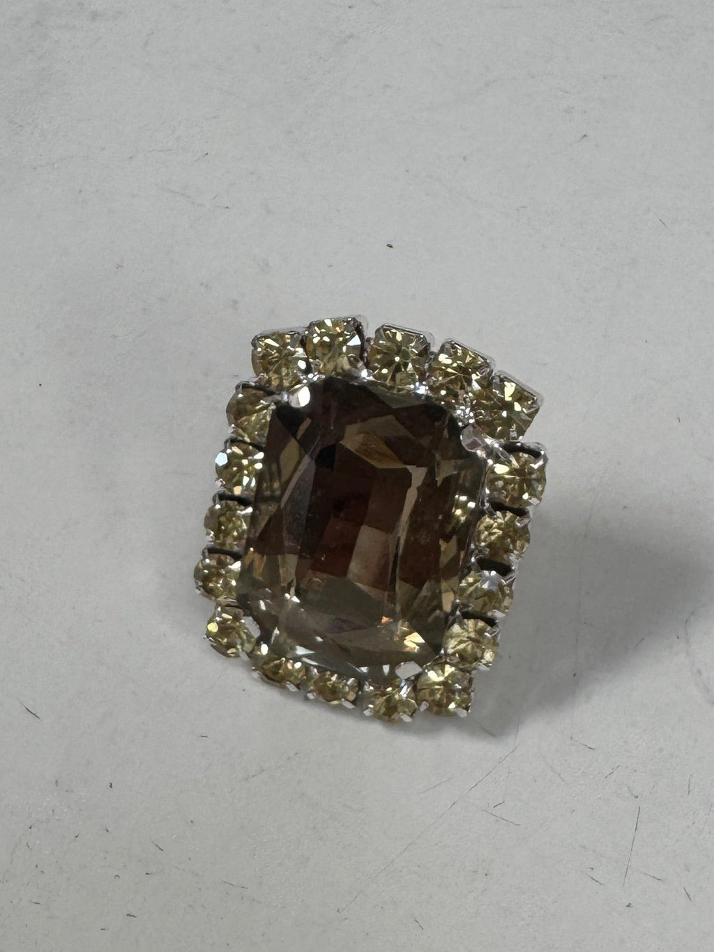 SAMPLE SALE - RHINESTONE COCKTAIL RING
