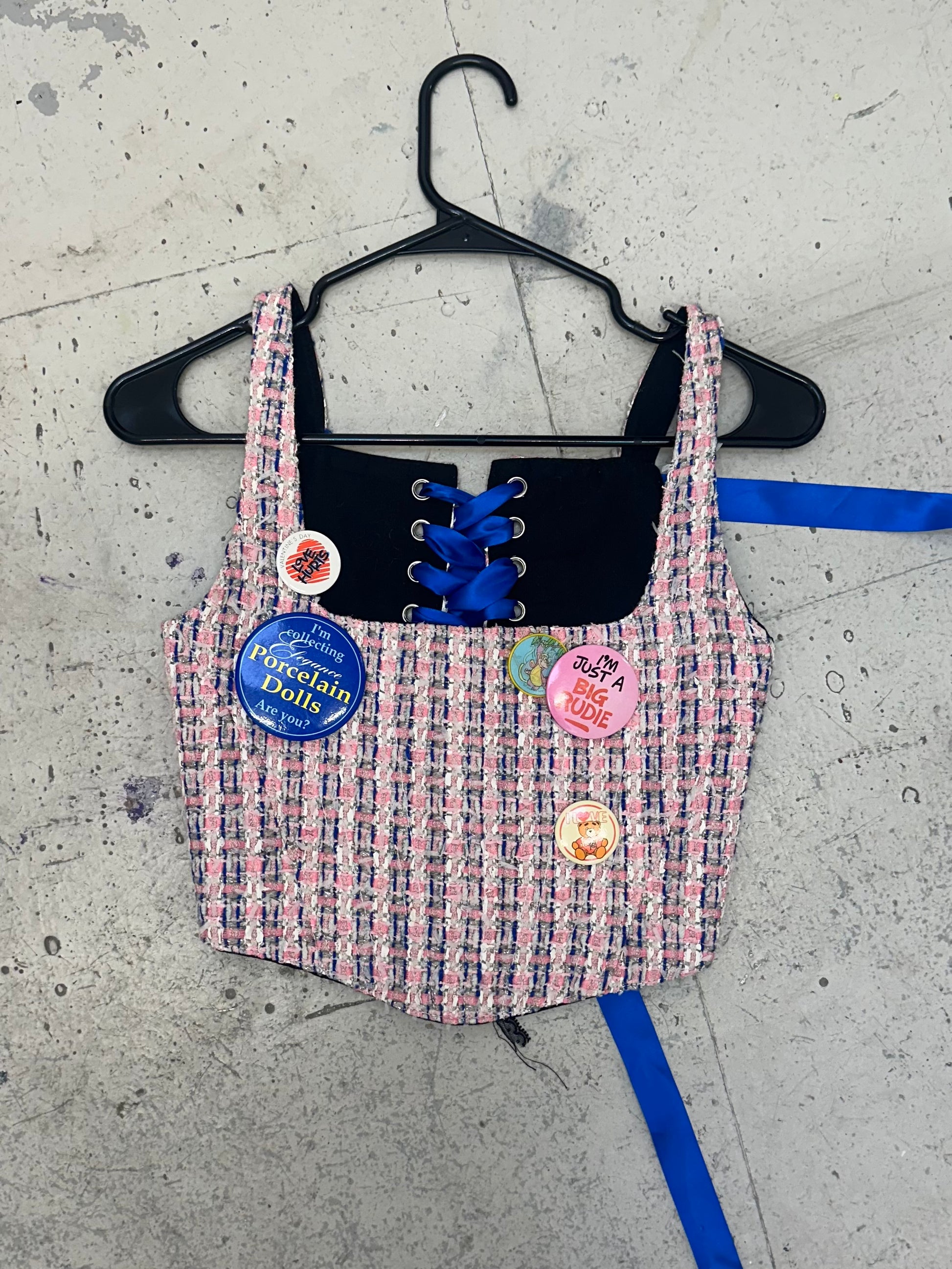 BOUCLE CORSET WITH BADGES - S