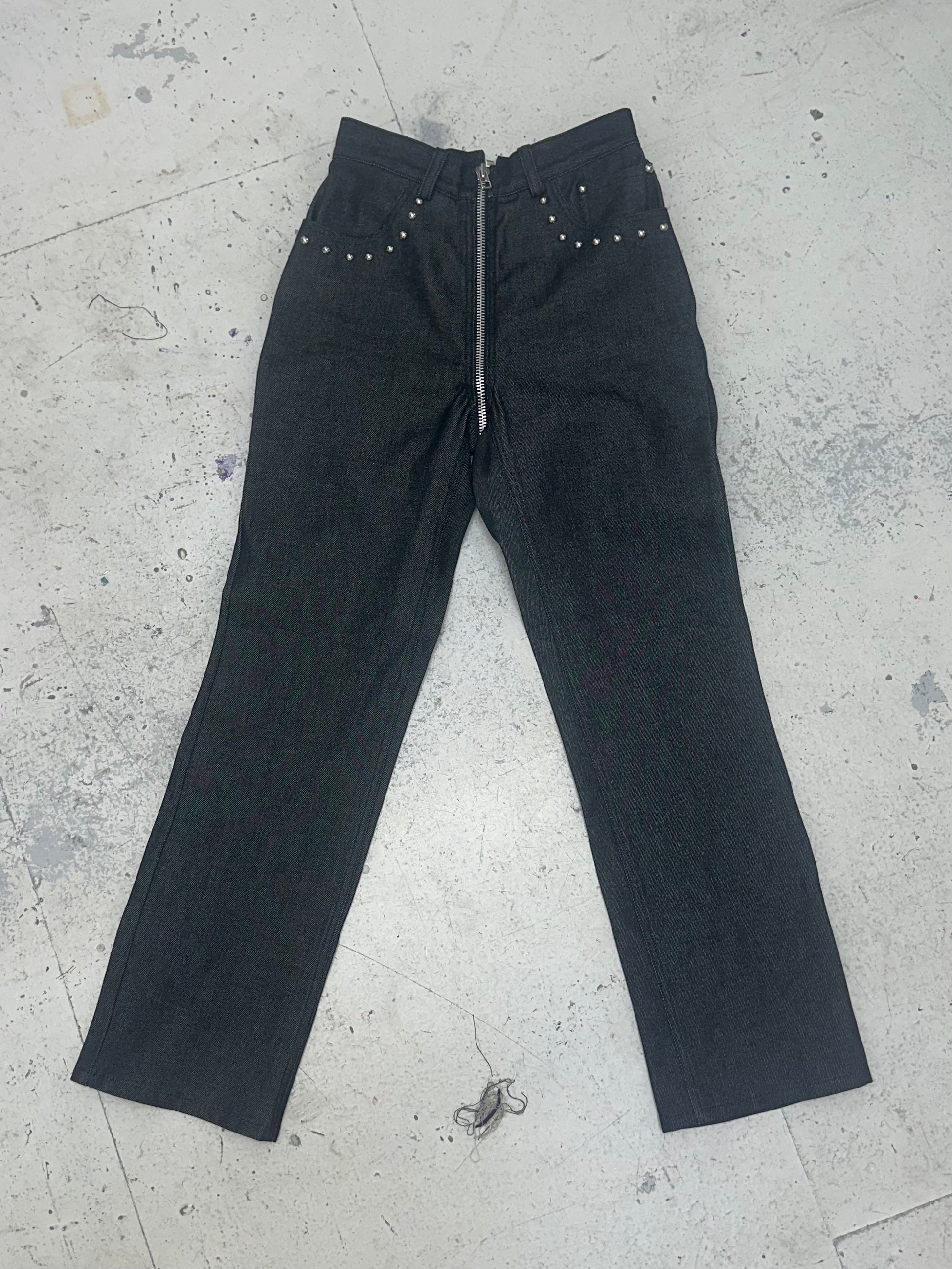 CUT OUT HEART JEANS XS