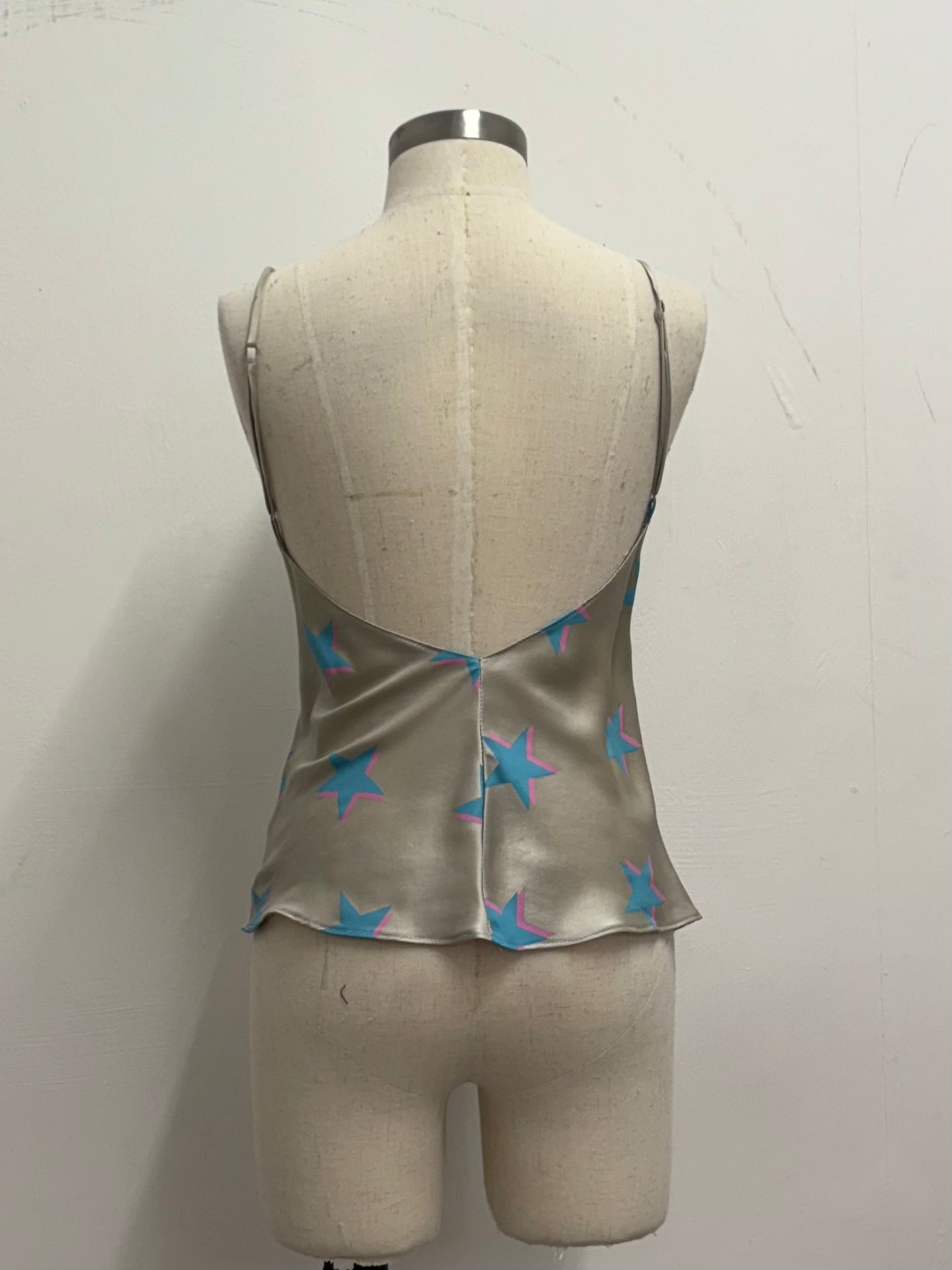 100% SILK STAR PRINT CAMISOLE SIZE SMALL