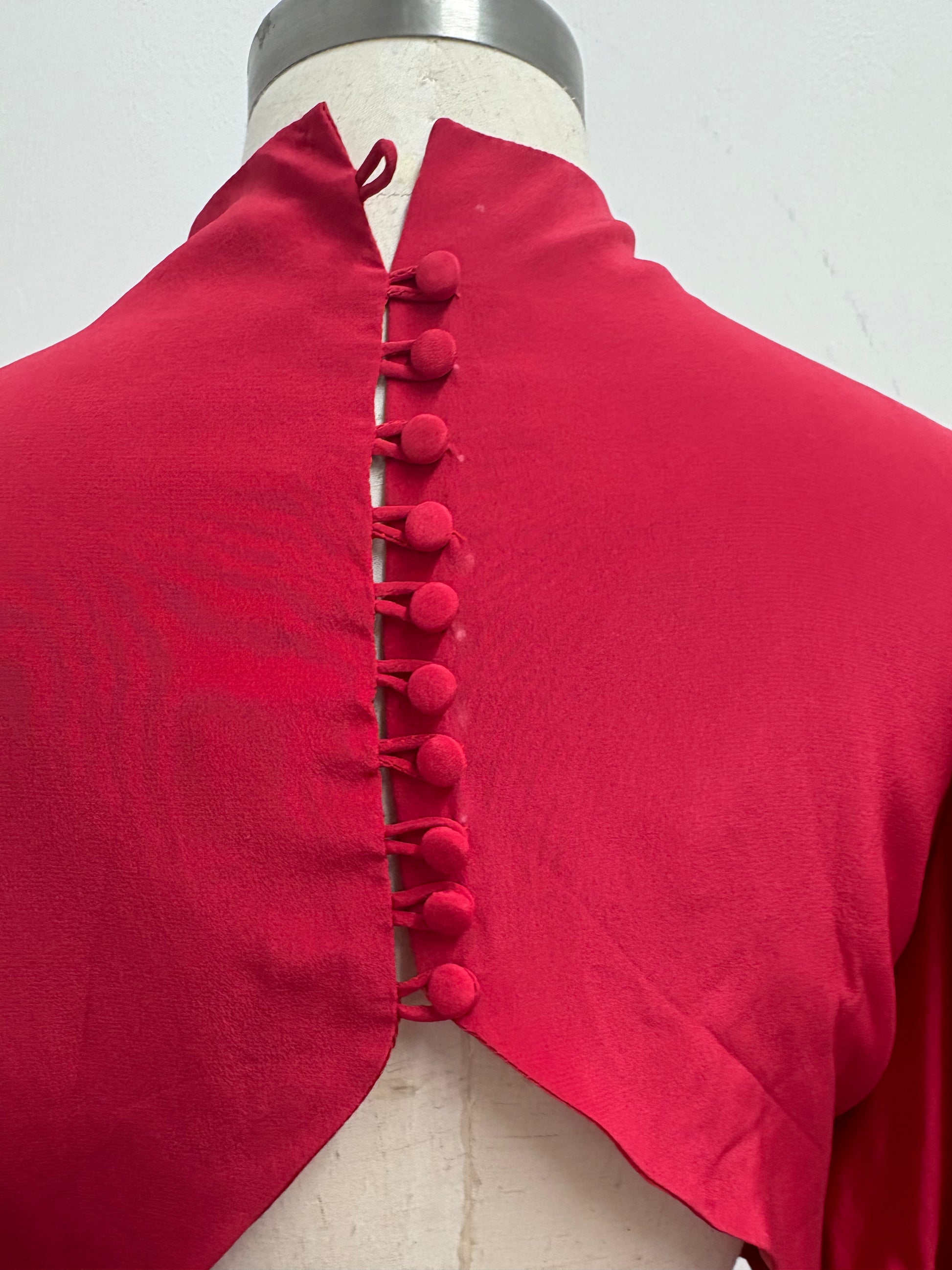 100% SILK LONG SLEEVED RED DRESS XS/S