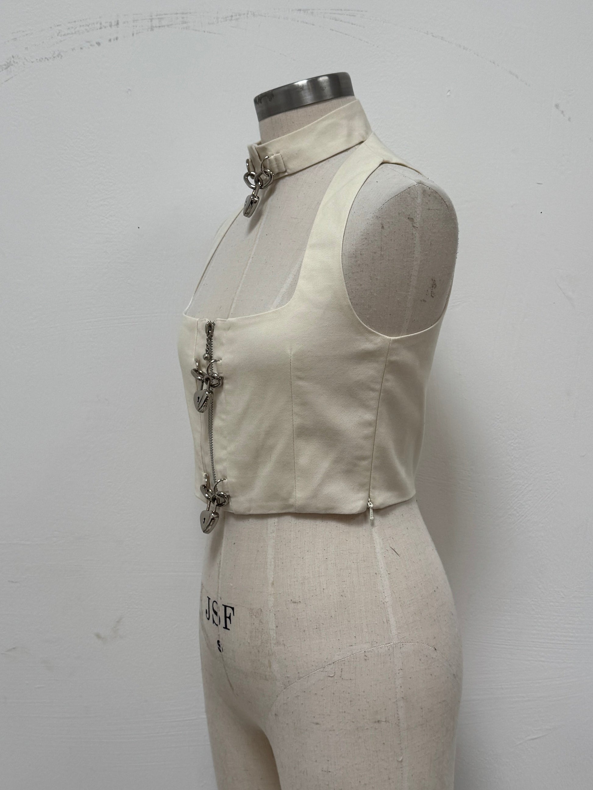 SAMPLE SALE - PADLOCK TOP S