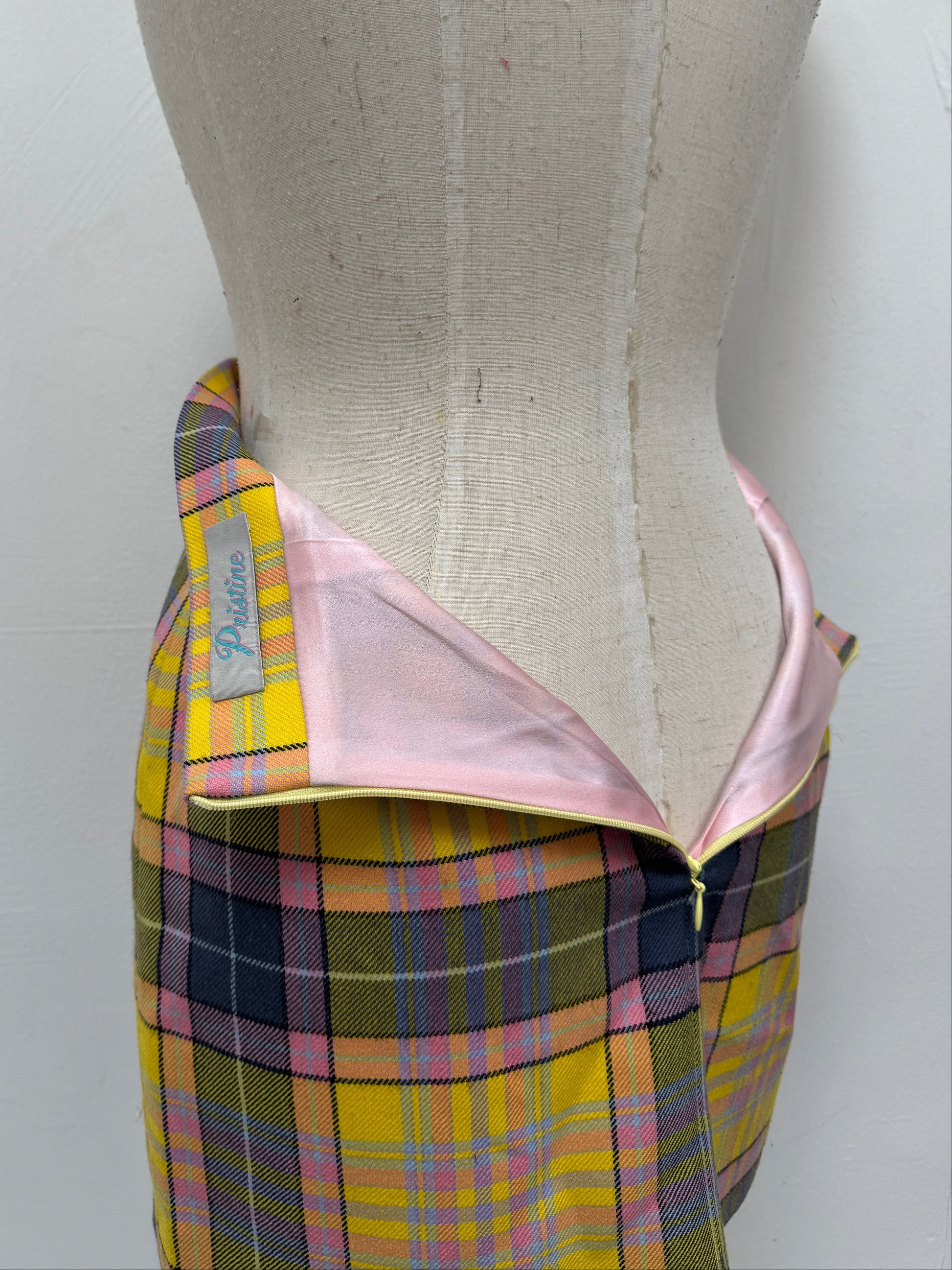 SAMPLE SALE - TARTAN MINI SKIRT S