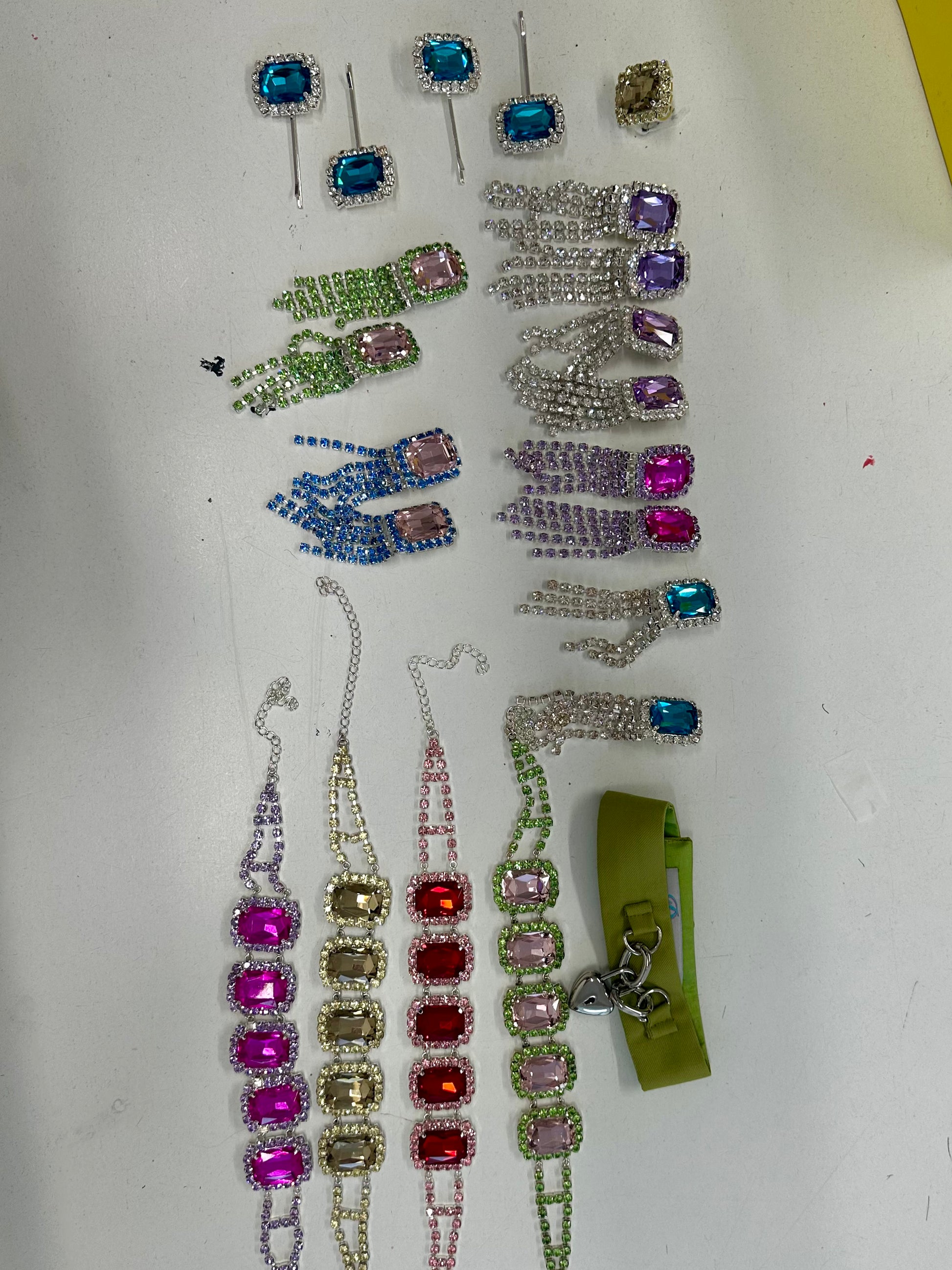 VARIOUS JEWELLERY