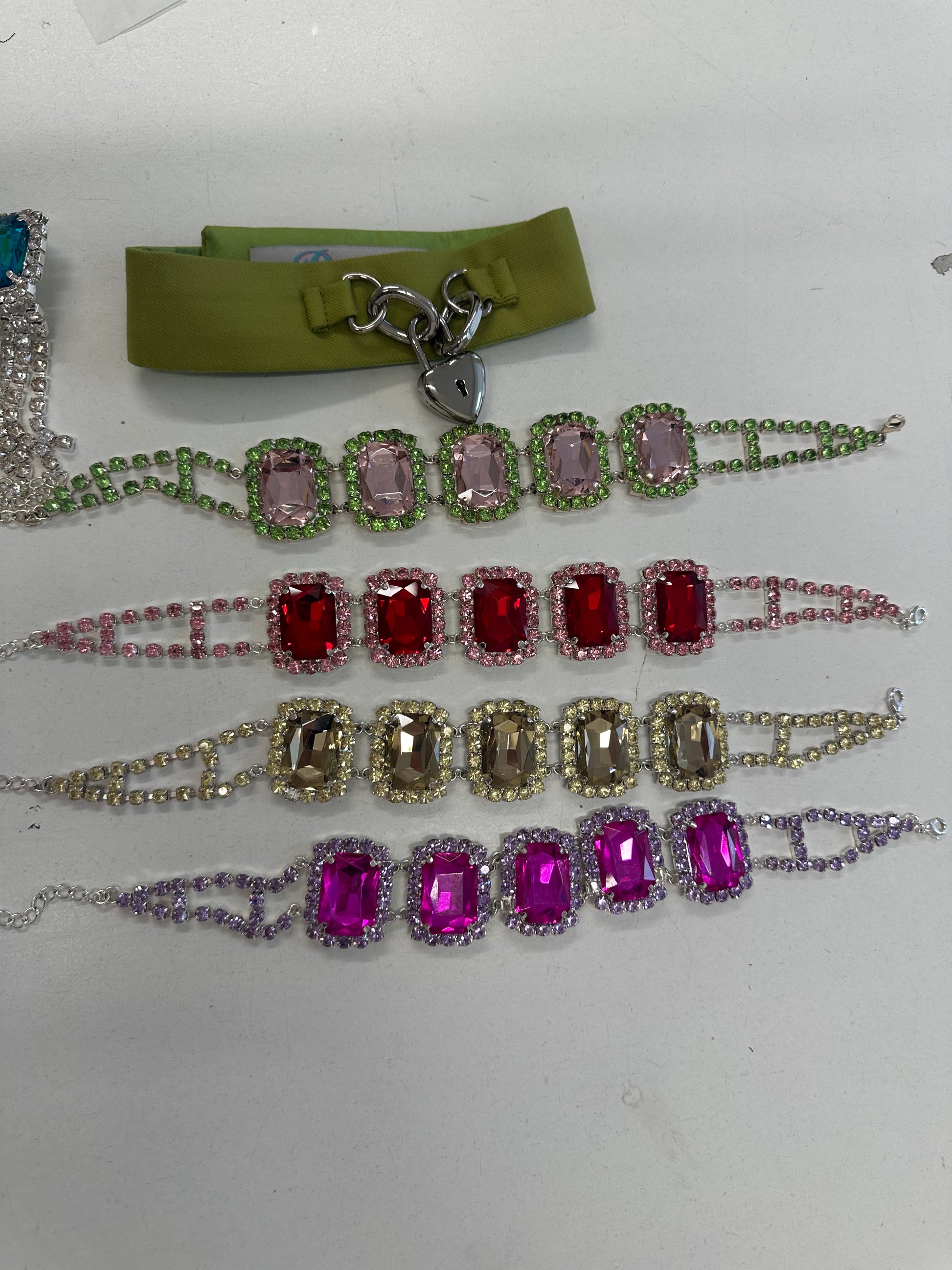 VARIOUS JEWELLERY