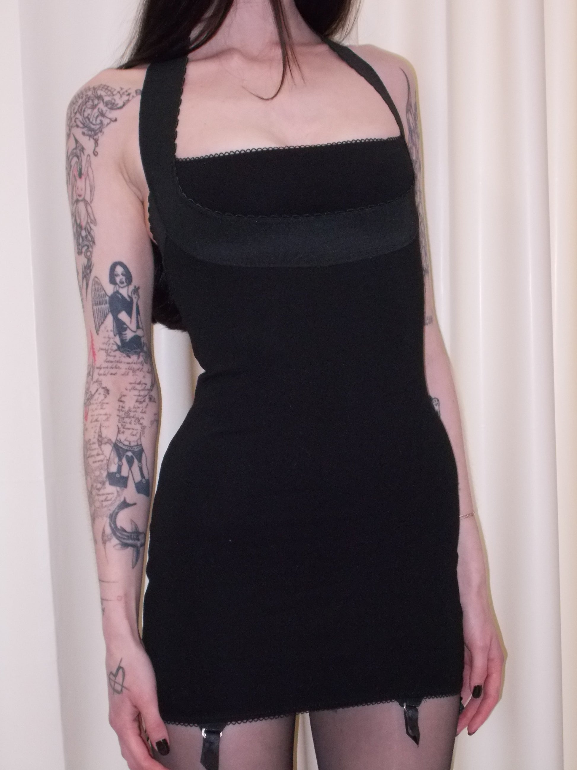 VEDETTE HALTER DRESS