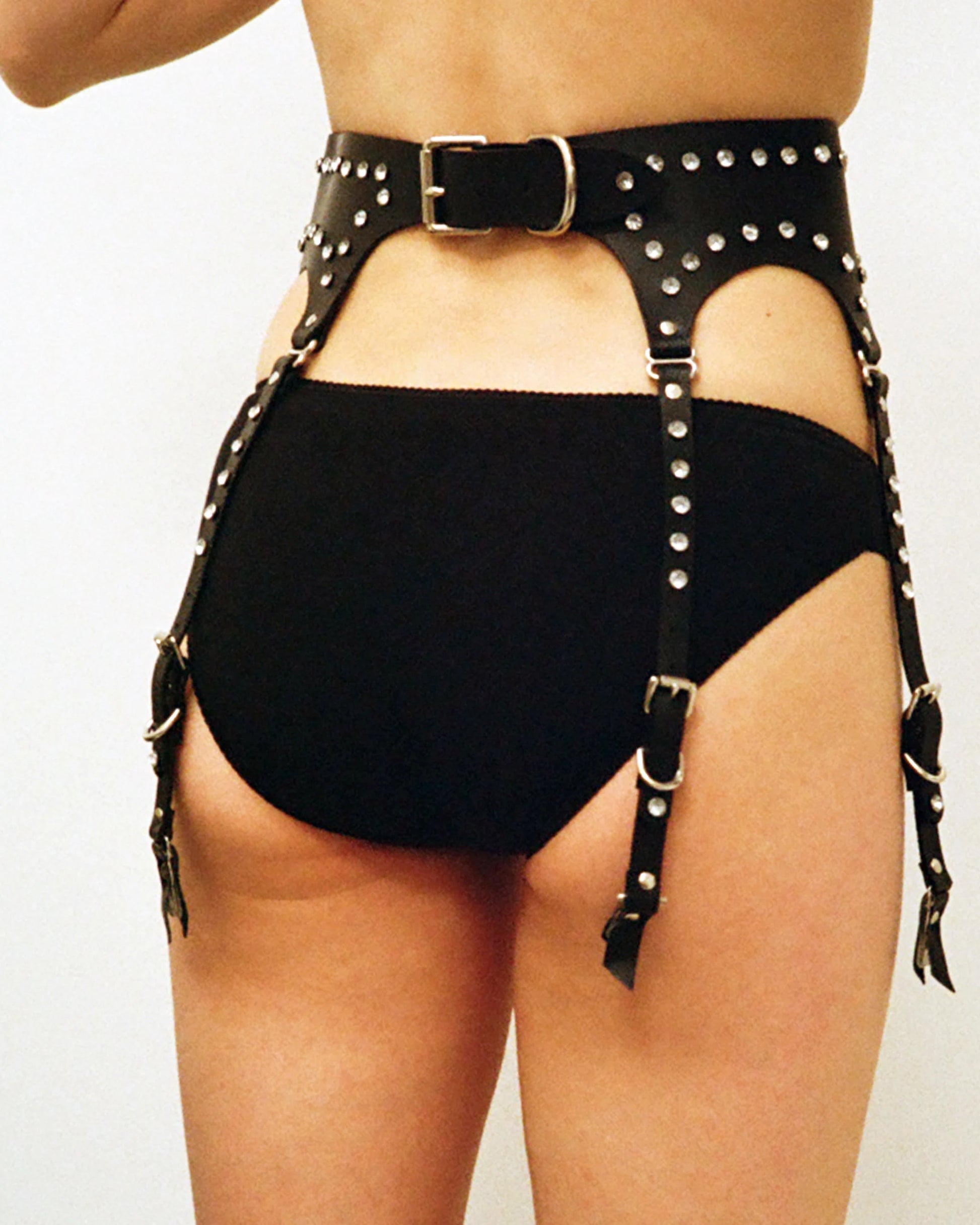 Zizi Suspender Belt